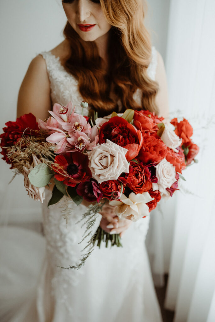 Flowers  Brides & Bouquets